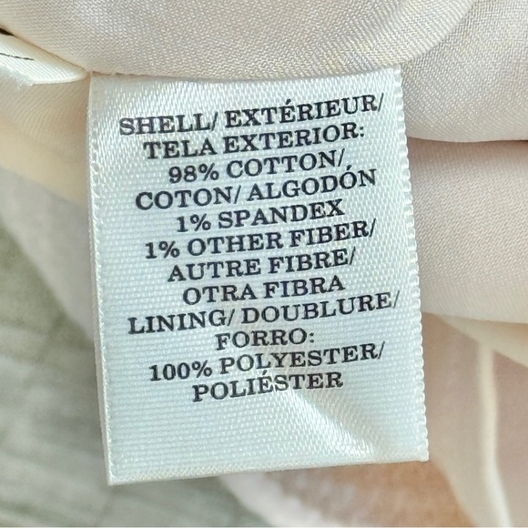 Ann Taylor Textured Side Button A-line Skirt (size 2) - Picture 7 of 10